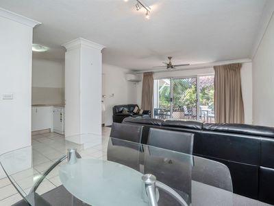 10 / 23 Wharf Road, Surfers Paradise