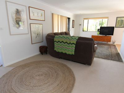 13 Lake Vista Crescent, Forster