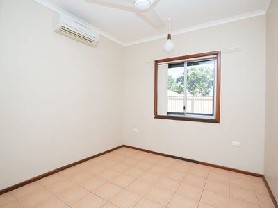 2 Dongara Place, South Hedland