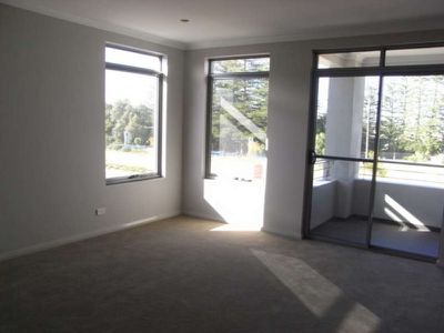 60 Breaksea Drive , North Coogee