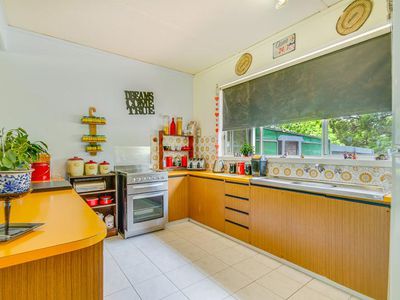 46 Lakeside Boulevard, Eppalock
