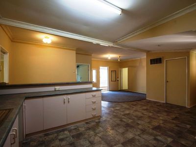 157 Cassowary street, Longreach