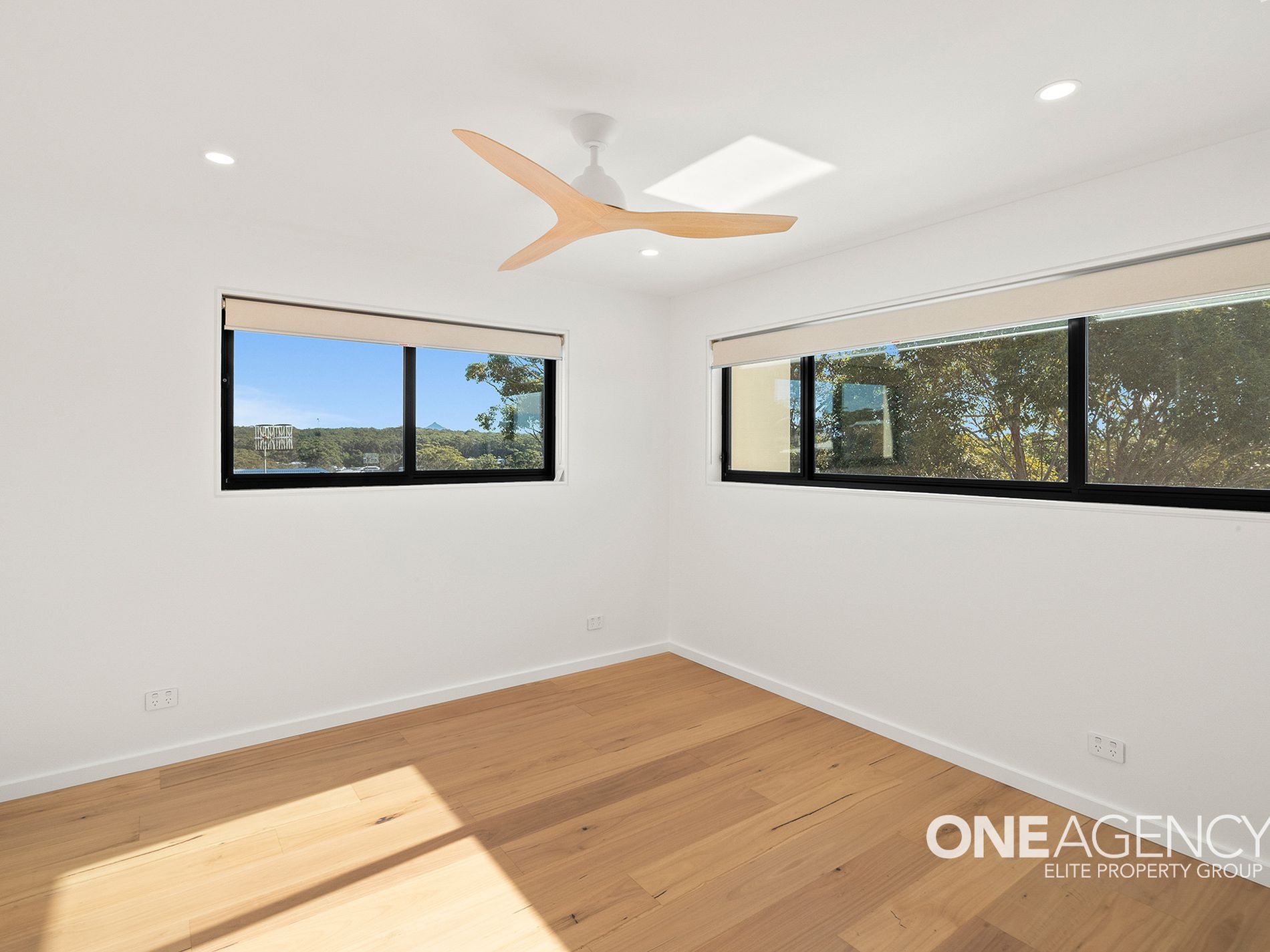 4 Mirida Drive, Dolphin Point