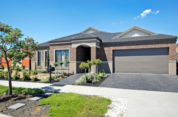 18 Gainsborough Drive, Craigieburn