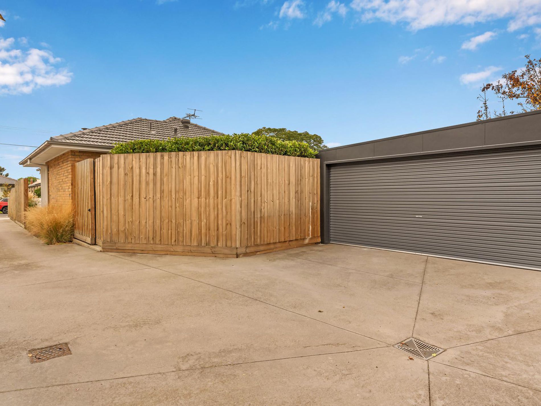 1 / 5 Bradley Street, Newport