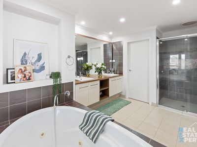 16 Wild Sage Court, Lyndhurst