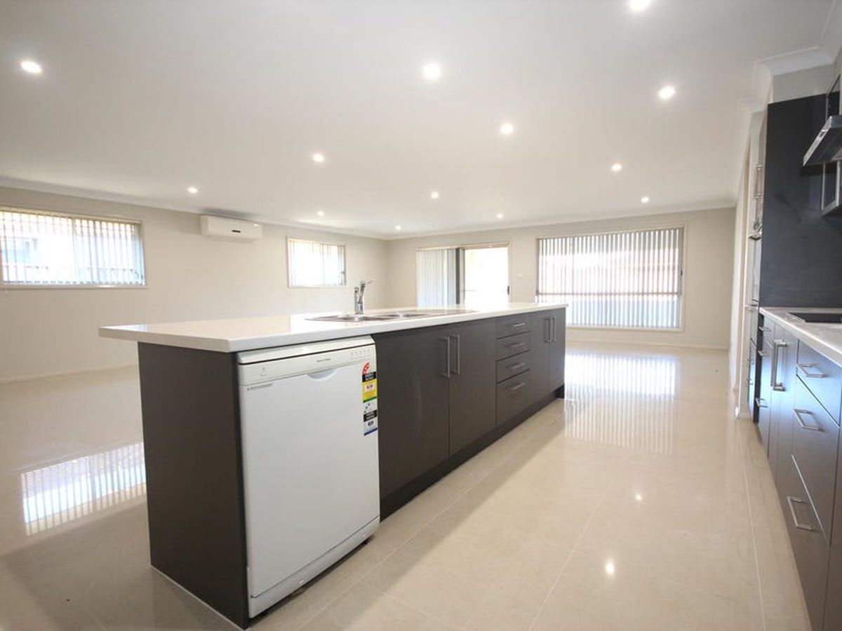22 Reliance Boulevarde, Tanilba Bay, Tanilba Bay - Thumbnail 3