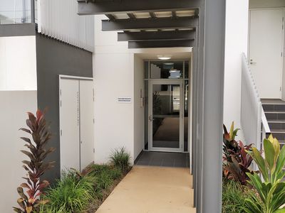 2 / 104-106 Central Lane, Gladstone Central