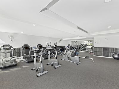 404 / 27 Cook Street, Turrella