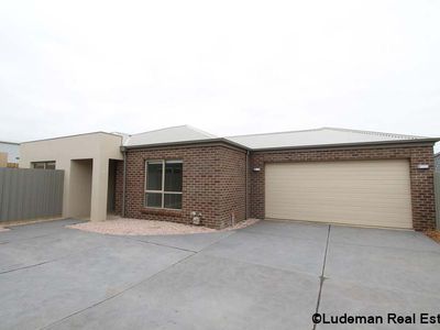 2 / 21 Saywell Court, Warrnambool