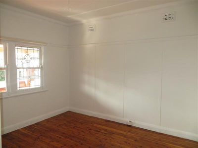 51 Bourke Street, North Wollongong