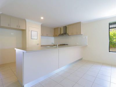 26 Lamorak Way, Baldivis