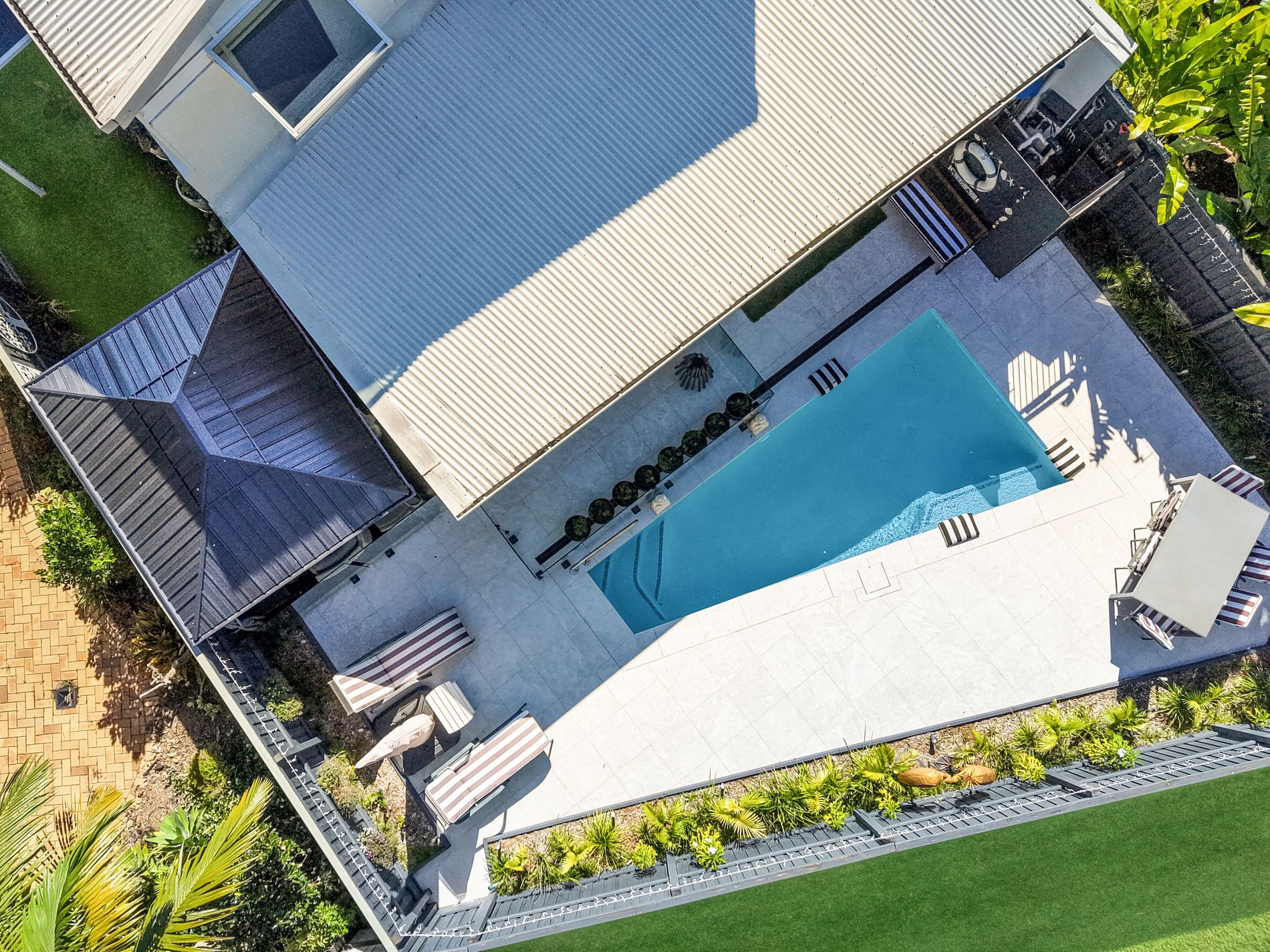 2 / 11 Bluefin Court, NOOSAVILLE, Noosaville - Thumbnail 3
