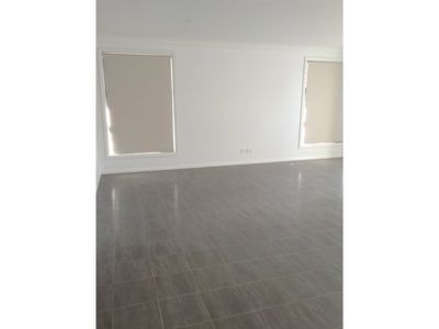 1 / 37 Winnima Way, Berkeley