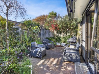 1 / 15 Pehi Kupa Street, Waikanae