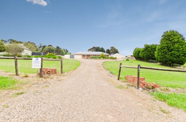 1451 Bolinda Darraweit Road, Darraweit Guim