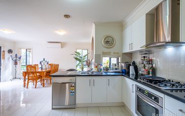 6 / 2-4 Edinburgh Drive, Beaconsfield