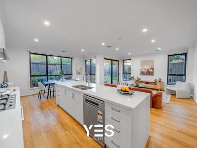 1B Rolstone Court, Narre Warren
