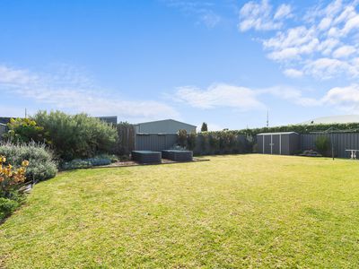 20 Pelican Court, Sale