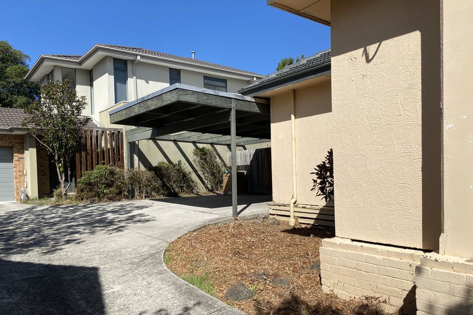 1 / 4 Margot Street, Chadstone