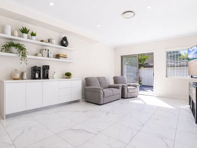 5 / 21 Girraween Road, Girraween