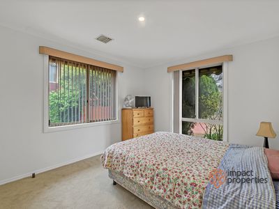 10 Thompson Place, Monash