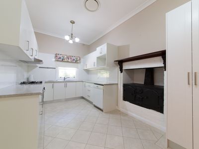 11 Dalton Street, Dubbo