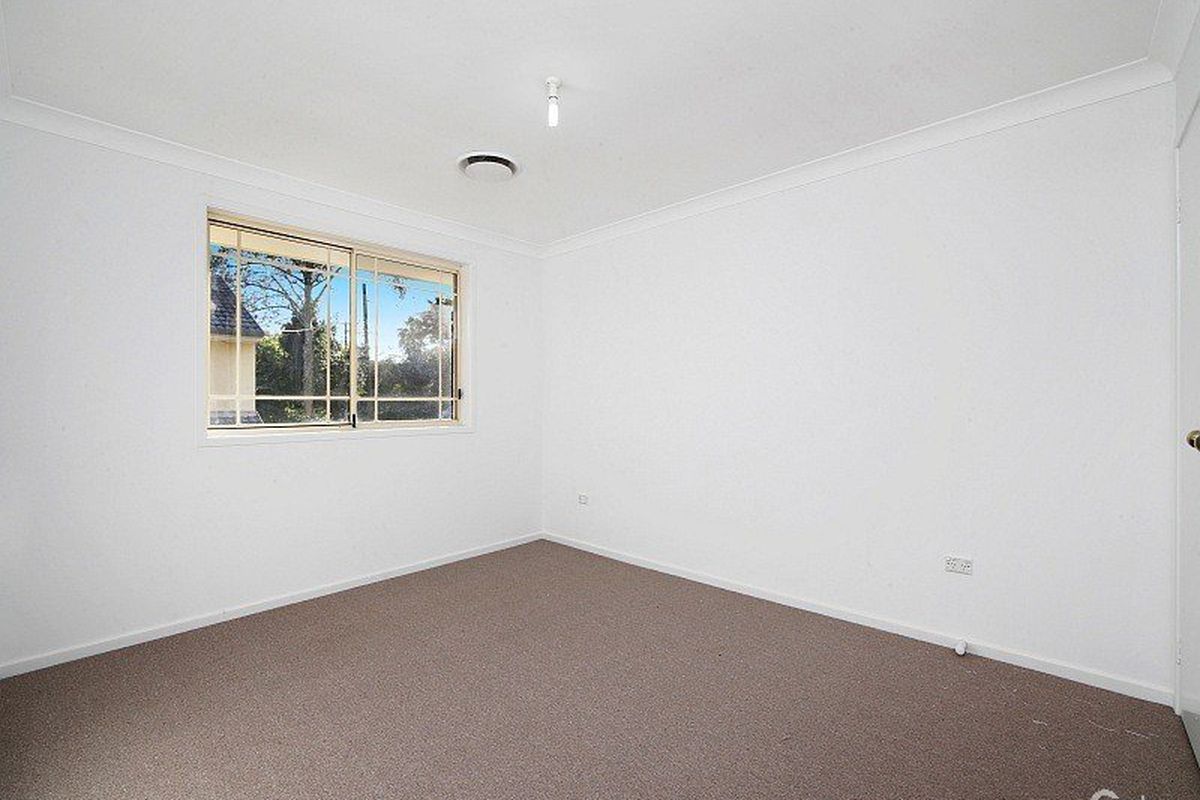 1 / 23-25 Donnison Street, Gosford