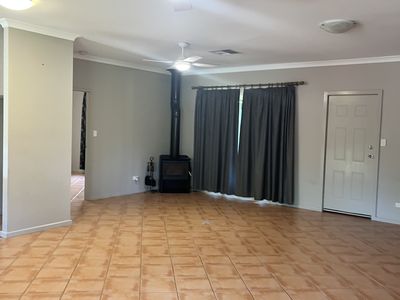 45 Great Southern Highway, Beverley