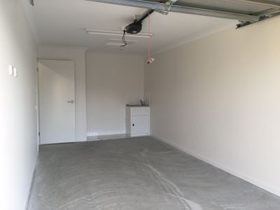 1 / 1 Swallowtail Street, Rosewood