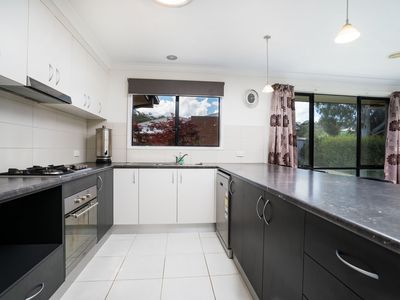 18 STANGER COURT, Wodonga