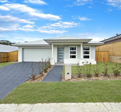 4 Aurora Way, Chisholm