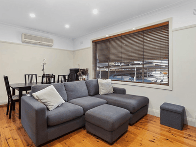4 / 58 Nicholson Street, Essendon