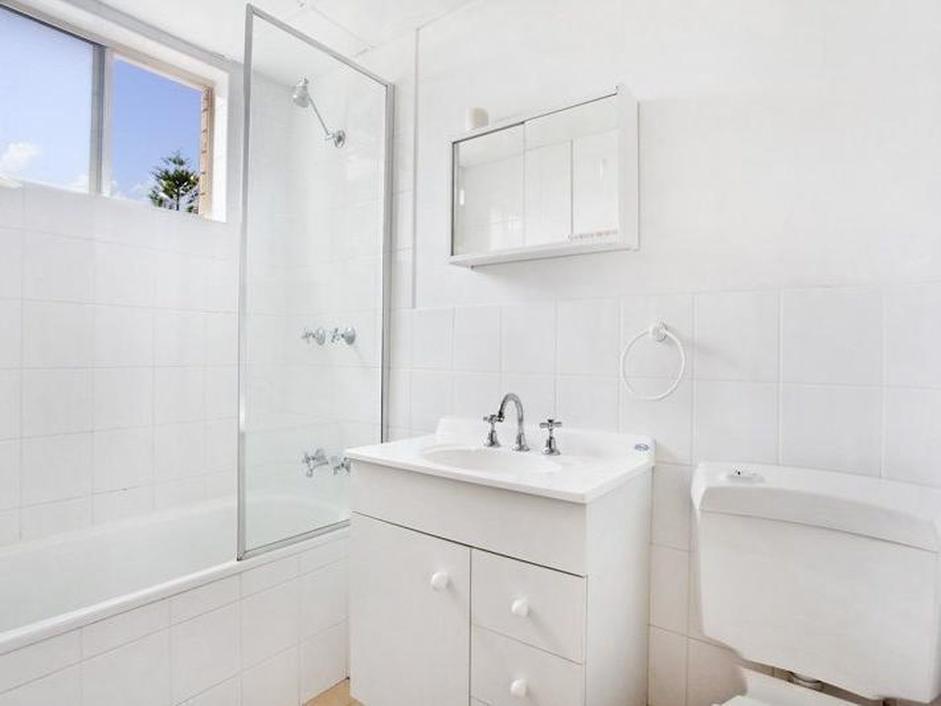 15 / 231 Anzac Parade, Kingsford