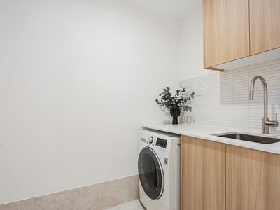 701 / 50 Gipps Street, Wollongong