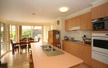 11 McCubbin Way, Berwick