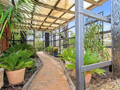 9 Romano Court, Heathcote