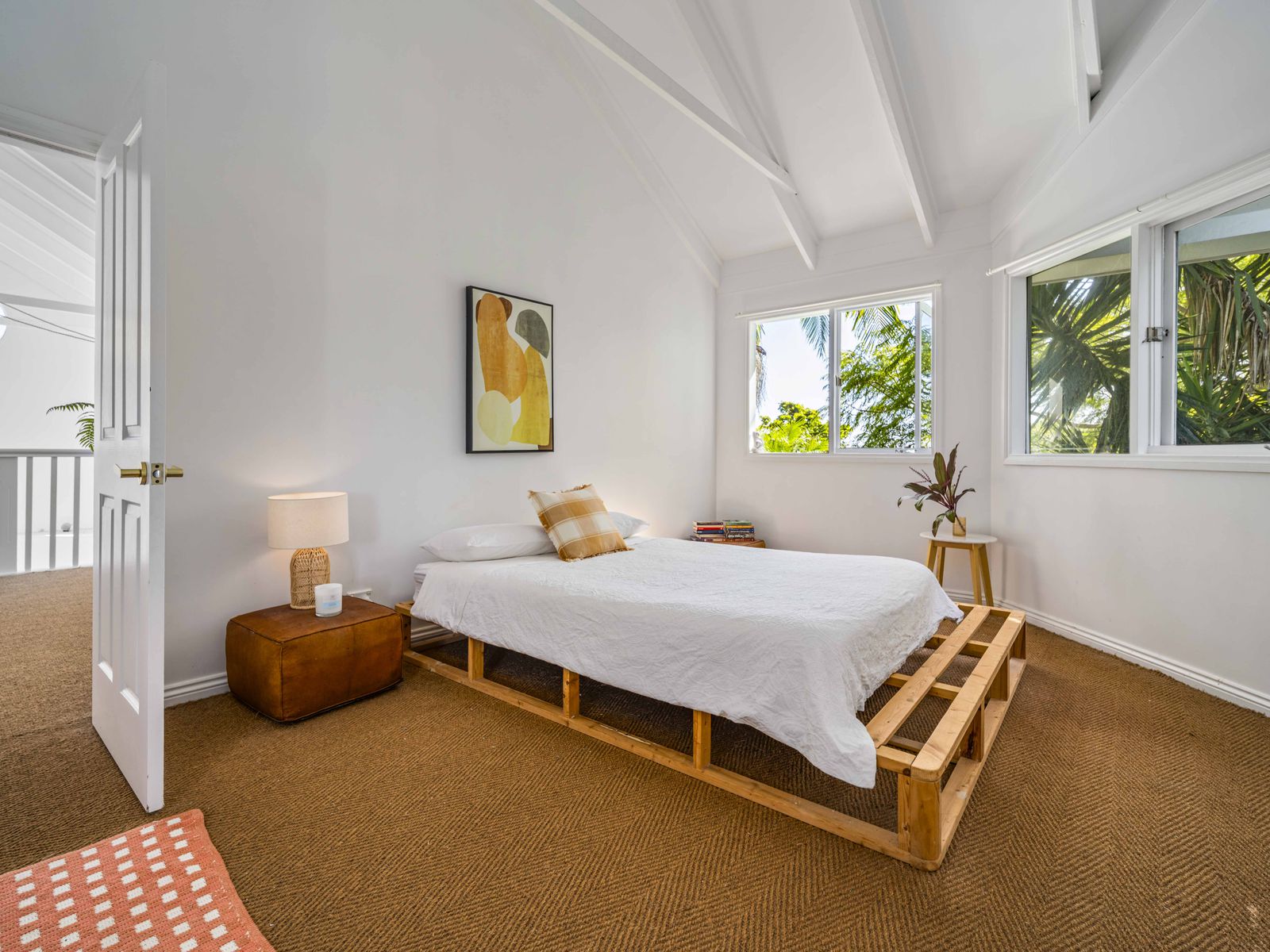 1 Tongarra Drive, Ocean Shores