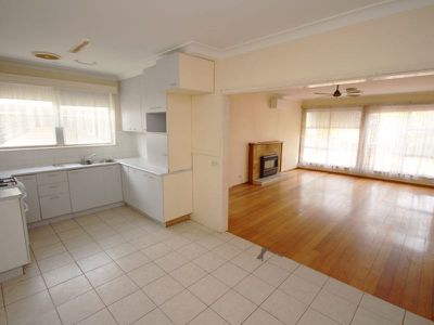 25 Thomson Street, Wangaratta