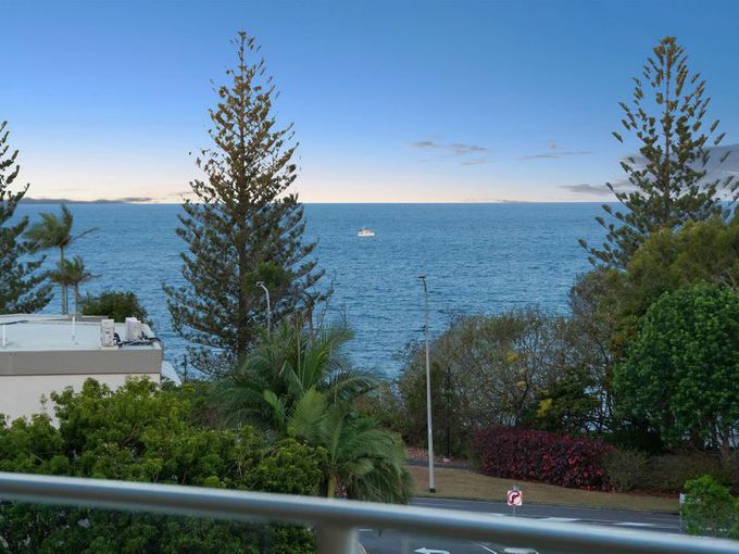 9 / 16 Meta Street, Mooloolaba