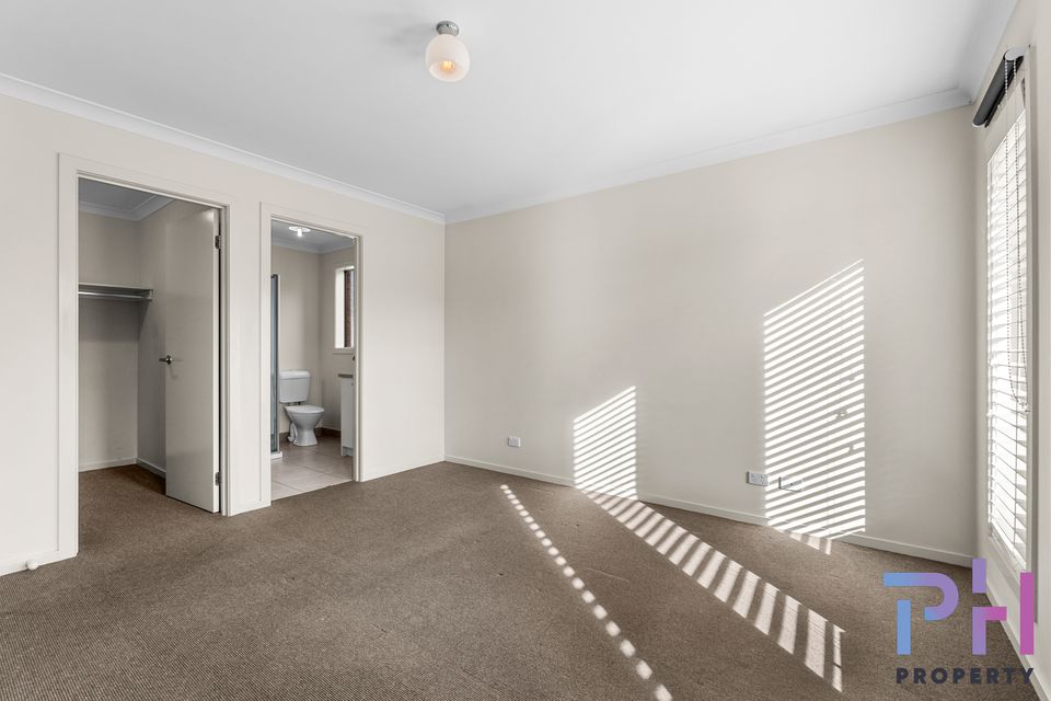 13 Garden Drive, Epsom