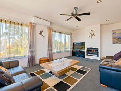 1/2 Dewsbury Terrace, Castor Bay