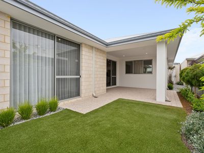 10 Sesame Mews, Henley Brook