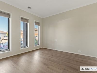 110 Bluebell Drive, Craigieburn