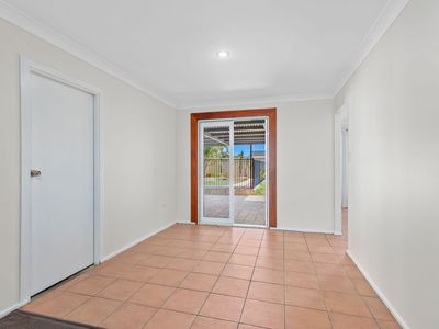 75 King George Parade, Forster