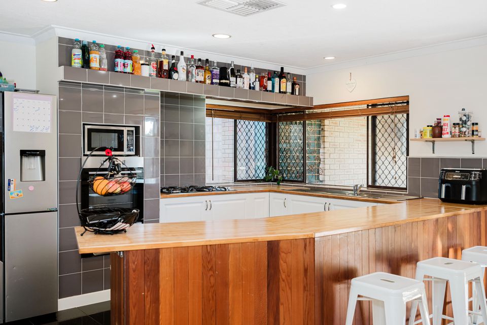 36 Holcombe Road, Warnbro