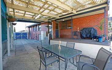 14 Silvan Grove, Hampton Park