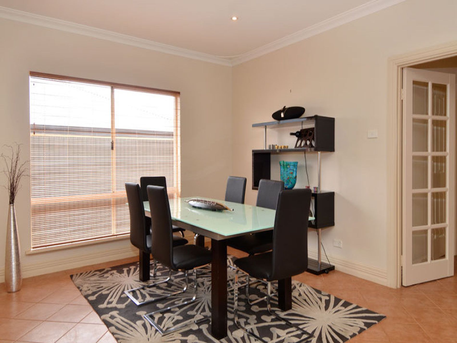 27 Quartermaine Street, Somerville