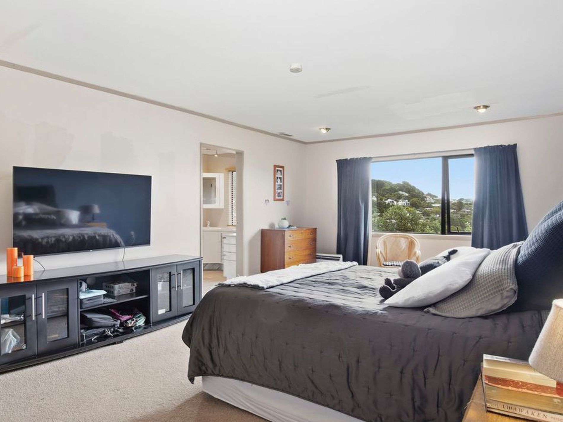 2 / 18 Sailmaker Close, Whitby