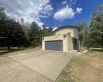 24 Happy Valley Road, Ovens
